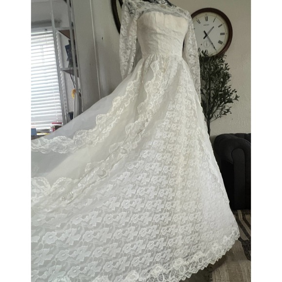 Vtg Bridallure Alfred Angelo 70s lace Bridal wedding dress gown xs tulle Lined - Picture 5 of 16
